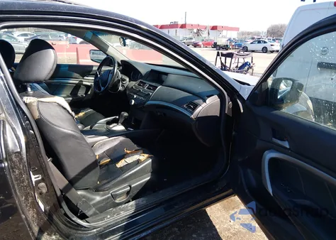 2008 Honda Accord 2.4 Ex-L z USA, uszkodzony, nr VIN 1HGCS12818A006204